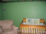 Comfy Chair with Crib